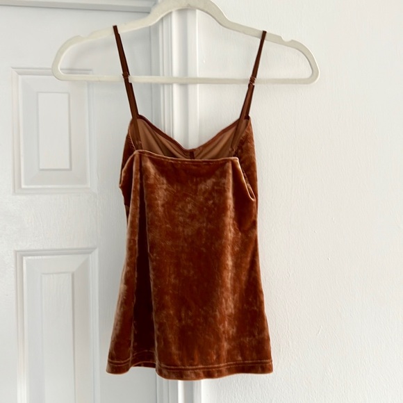 ♥️ Tibi Stretch Velvet Ruched Cami - Picture 13 of 16